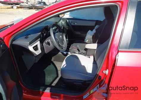 2016 Toyota Corolla Le z USA, uszkodzony, nr VIN 5YFBURHE1GP562653